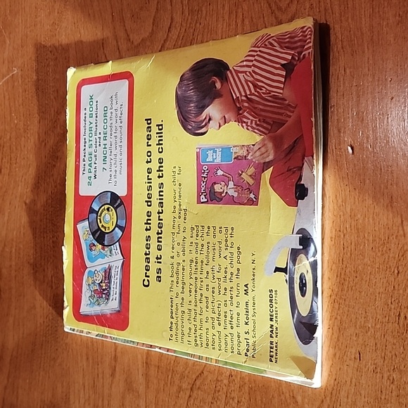 1944 Wizard of Oz Book and Record - Picture 2 of 8